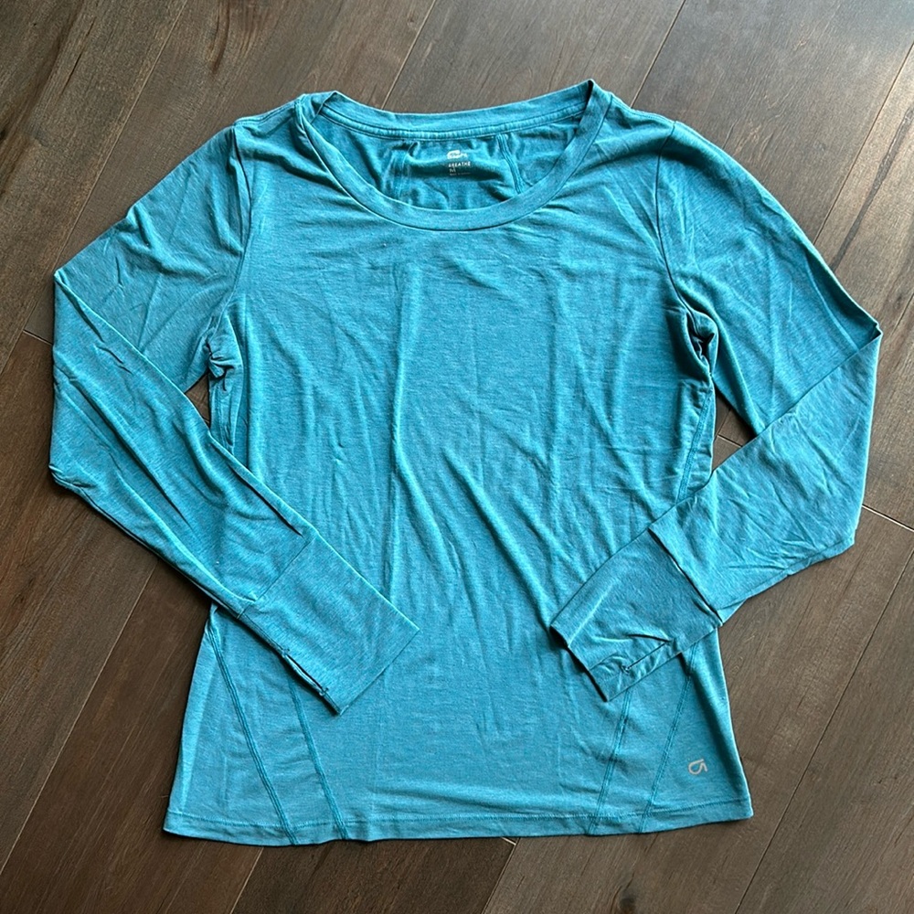 Gap Fit Breathe Long Sleeve